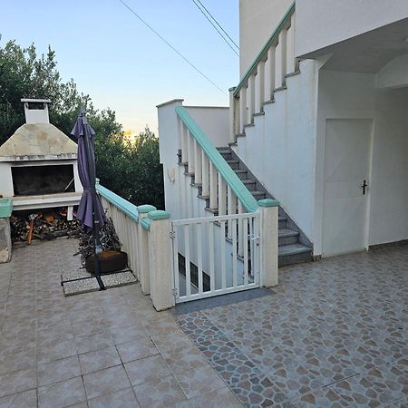 Apartments Zemunik Omis Ngoại thất bức ảnh